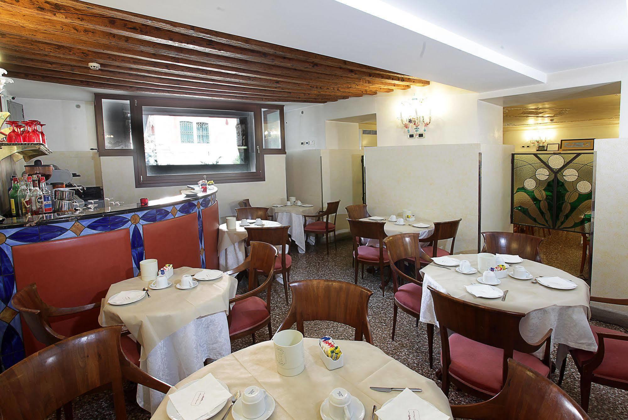 Hotel San Moise Venecia