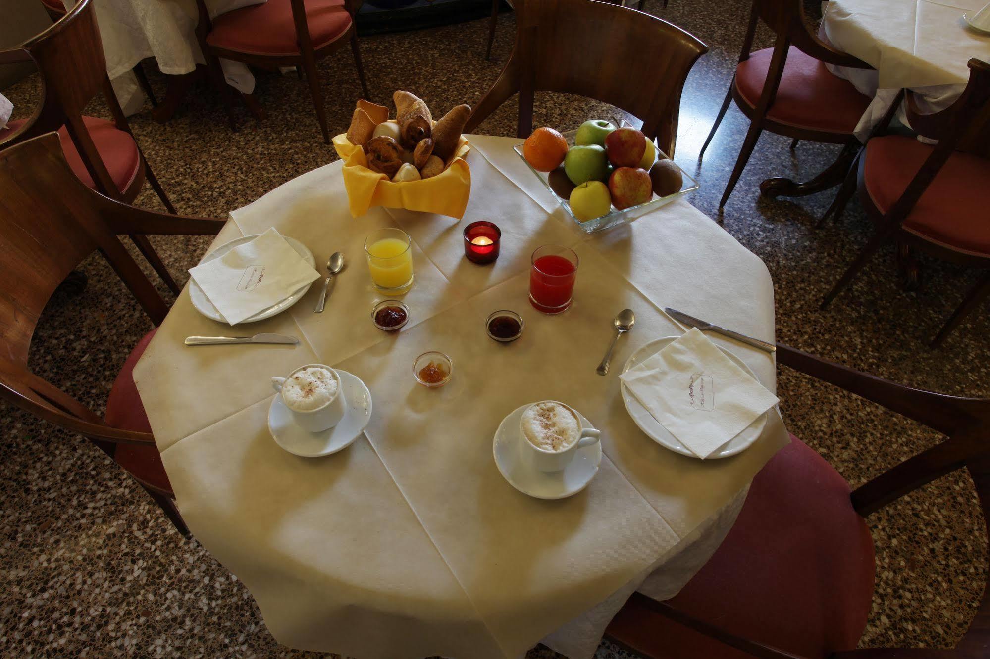 San Moise Hotel Venecia